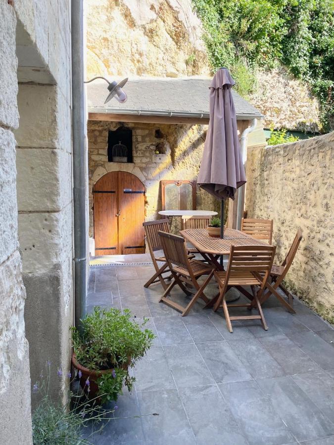 La Maison Des Remparts - Gite 3 Etoiles Pour 8 Pers A Loches Dış mekan fotoğraf